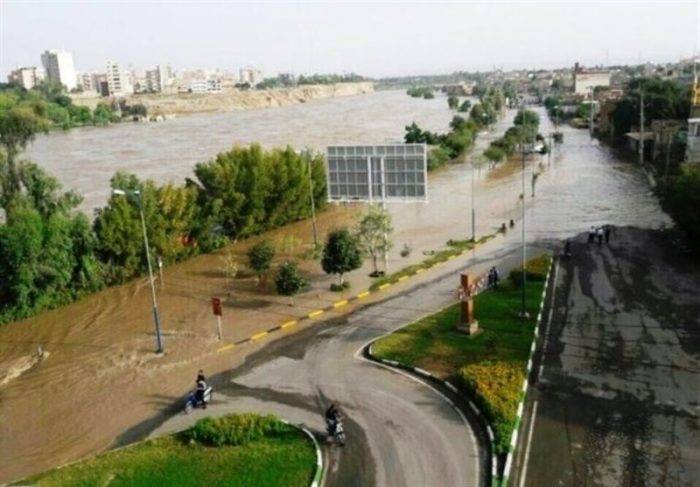 خوزستان از وضعیت اضطرار خارج شده اما همچنان بحرانی است
