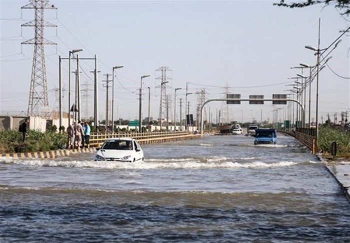 روایت فرماندار اهواز از ۴ ماه درگیری مدیران با سیلاب / آب شهر اهواز را مانند جزیره‌ای دربر گرفته بود