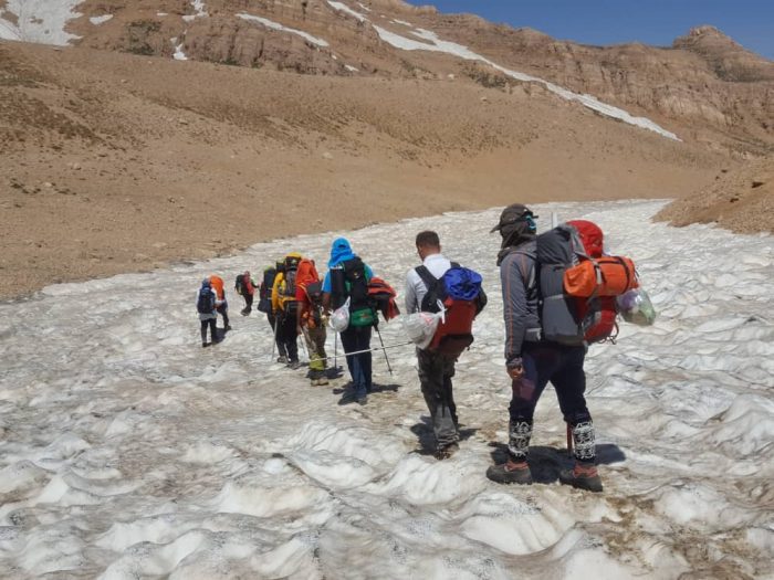 فتح قله کلونچی زردکوه بختیاری توسط هیئت کوهنوردی شهرستان اندیکا + عکس