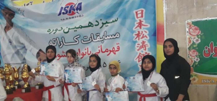 دختران کاراته کار دشت آزادگان در کشور خوش درخشیدند