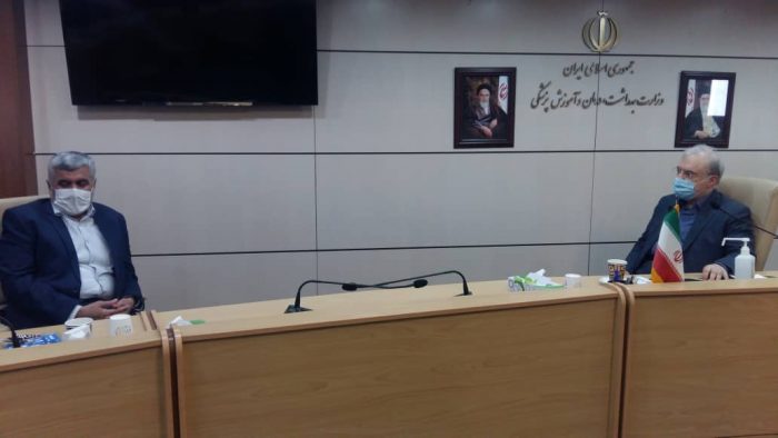دیدار و گفتگوی دکتر علیرضا ورناصری با وزیر بهداشت به منظور بررسی مسائل و مشکلات حوزه بهداشت و درمان در منطقه