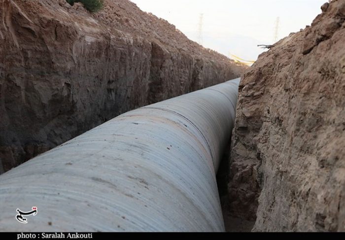 نفت‌خیزترین منطقه ایران در حسرت “آب” لوله انتقال آب به روستاهای ‌رامشیر شکسته شد