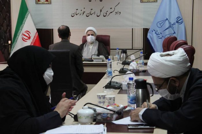 بررسی به بیش از ۲۵درخواست حقوقی و قضایی در دیدار مردمی رئیس کل دادگستری خوزستان + تصاویر