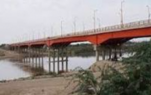 حوادث | سارقین قطعات روی پل رودخانه کارون را با خود بردند