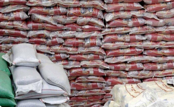 اقتصادی | توزیع برنج دولتی طرح تنظیم بازار در مسجدسلیمان