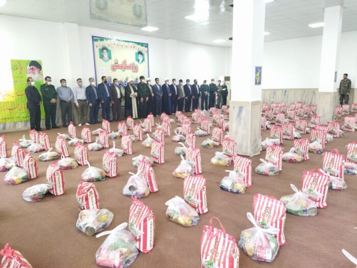 اخبار بسیج | برگزاری رزمایش کمک های مومنانه با توزیع ۷۰۰ بسته معیشتی توسط بسیج سازندگی سپاه لالی