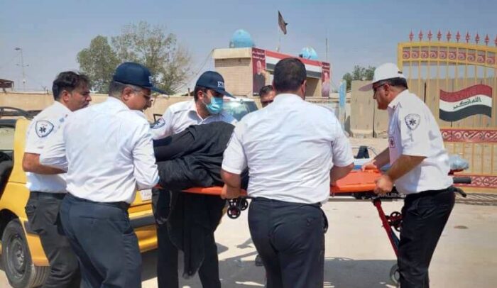 ۱۲ مصدوم حادثه واژگونی خودرو در عراق به شلمچه منتقل شدند