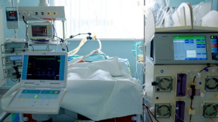 فیلمی از یک مجروح حادثه تروریستی ایذه بستری در بیمارستان گلستان اهواز