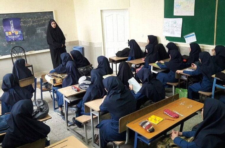 مدارس نوبت بعدازظهر خوزستان امروز زودتر تعطیل می‌شوند