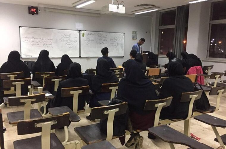 کلاس‌ درس دانشگاه‌های خوزستان امروز دوشنبه زودتر تعطیل می‌شود