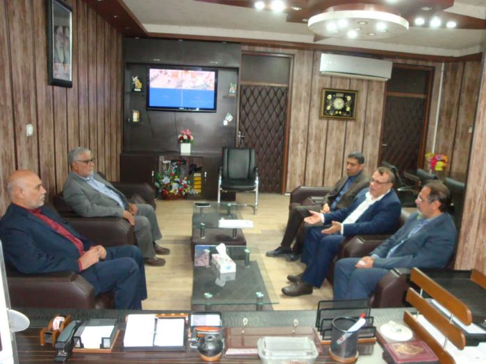 دبیر قرارگاه جهادی گام دوم انقلاب با رییس مجمع نمایندگان خوزستان دیدار کرد