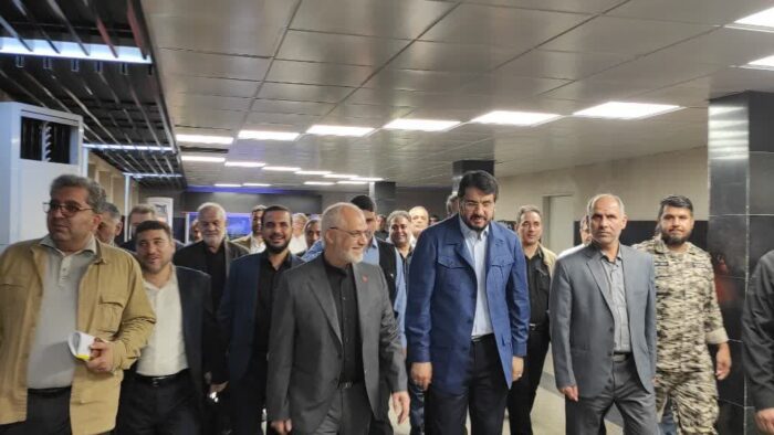 ورود مهرداد بذرپاش وزیر راه و شهرسازی به خوزستان + تصاویر