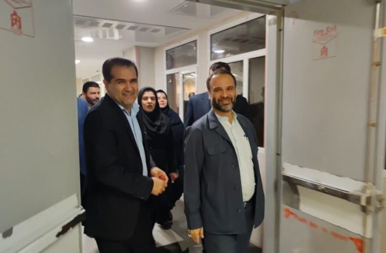 بازدید فرماندار ویژه آبادان از بیمارستان علوی به مناسبت روز پرستار + تصاویر بازدید فرماندار ویژه آبادان از بیمارستان علوی به مناسبت روز پرستار + تصاویر