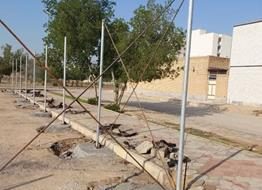 ادامه و پیشرفت فیزیکی احداث زمین چمن مصنوعی در پارک ولایت توسط شهرداری منطقه سه اهواز + تصاویر