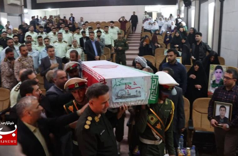 تشییع پیکر مطهر شهید گمنام در اولین یادواره شهدای انتظامی شهرستان شادگان تشییع پیکر مطهر شهید گمنام در اولین یادواره شهدای انتظامی شهرستان شادگان