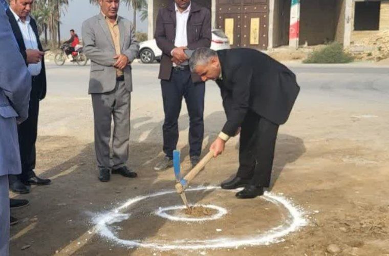 شروع عملیات اجرایی پروژه بهسازی معابر فرعی شهر خنافره + تصاویر شروع عملیات اجرایی پروژه بهسازی معابر فرعی شهر خنافره + تصاویر