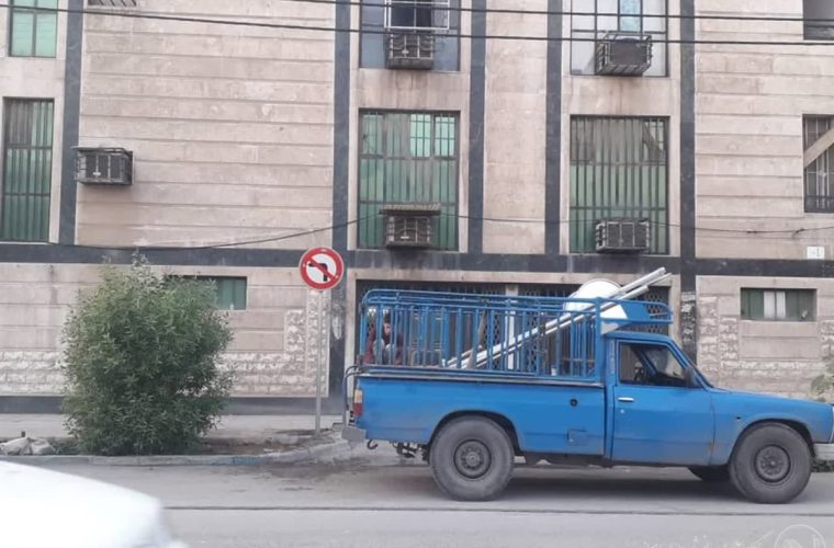 نصب علائم ترافیکی و هشداردهنده ایمنی در سطح منطقه دو اهواز + تصاویر نصب علائم ترافیکی و هشداردهنده ایمنی در سطح منطقه دو اهواز + تصاویر