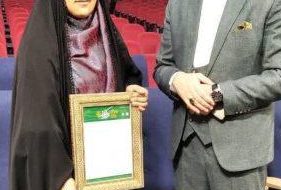 درخشش بانوی شوشتری در مسابقات سراسری قرآن درخشش بانوی شوشتری در مسابقات سراسری قرآن