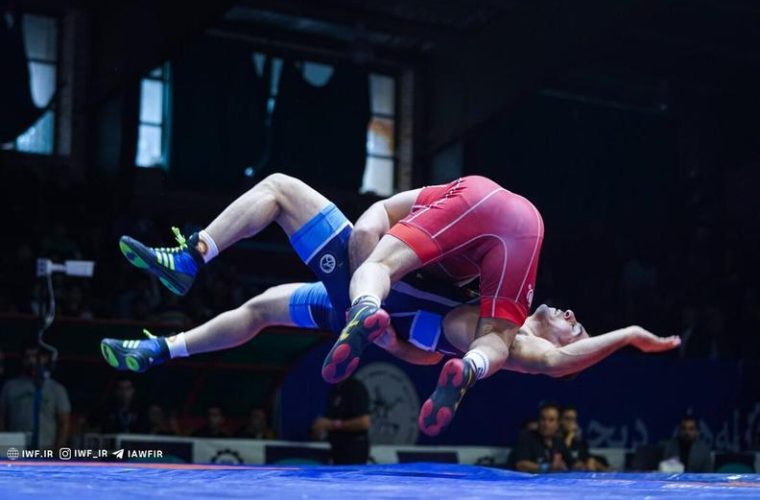 ۲۵۰ میلیون برای یک بار روی تشک رفتن یک کشتی گیر خوزستانی ۲۵۰ میلیون برای یک بار روی تشک رفتن یک کشتی گیر خوزستانی