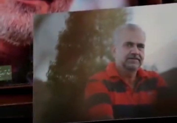 فیلم | حرفهای خانواده شهید ایرانمنش شهید حادثه کرمان که پسرشون هم اکنون در وضعیت قطع نخاع هست فیلم | حرفهای خانواده شهید ایرانمنش شهید حادثه کرمان که پسرشون هم اکنون در وضعیت قطع نخاع هست