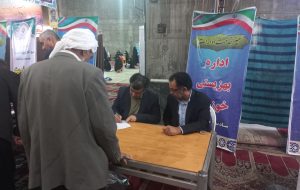 حضورمدیر کل بهزیستی خوزستان در میزخدمت به مناسبت دهه فجر حضورمدیر کل بهزیستی خوزستان در میزخدمت به مناسبت دهه فجر