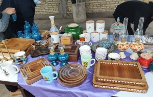 برپایی نمایشگاه صنایع دستی و محصولات غذایی و گلخانه ای در شهرستان کارون + تصاویر برپایی نمایشگاه صنایع دستی و محصولات غذایی و گلخانه ای در شهرستان کارون + تصاویر