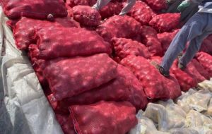 افزایش چشمگیر صادرات محصولات کشاورزی از آبادان افزایش چشمگیر صادرات محصولات کشاورزی از آبادان