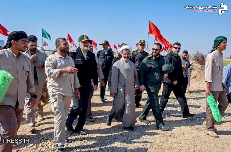 سردار رادان از یادمان کانال شهدای کمیل و حنظله بازدید کرد + تصاویر سردار رادان از یادمان کانال شهدای کمیل و حنظله بازدید کرد + تصاویر