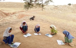 درخشش عکاس مستند خوزستانی در جمع برگزیدگان پانزدهمین نمایشگاه عکسهای برتر سال “دوربین.نت” درخشش عکاس مستند خوزستانی در جمع برگزیدگان پانزدهمین نمایشگاه عکسهای برتر سال “دوربین.نت”