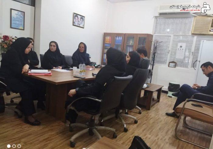 جلسه کمیته اشتغال بهزیستی خوزستان با  نماینده صنف پوشاک اهواز برگزار شد