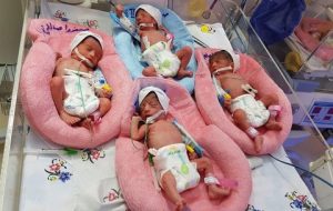 دررسانه|بیش از ۴۰۰۰ خانواده دارای فرزند چندقلو تحت پوشش بهزیستی خوزستان هستند دررسانه|بیش از ۴۰۰۰ خانواده دارای فرزند چندقلو تحت پوشش بهزیستی خوزستان هستند