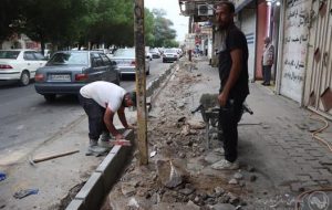 آغاز عملیات گسترده احداث و بهسازی پیادهروها در اهواز آغاز عملیات گسترده احداث و بهسازی پیادهروها در اهواز