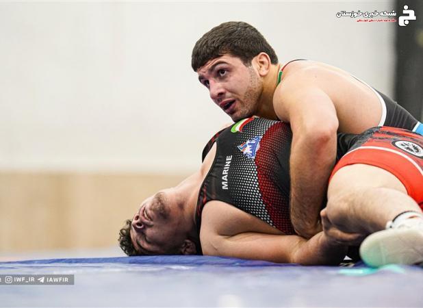 اولین تمرین قهرمانان ارمنی با تیم کشتی شهرداری مسجدسلیمان اولین تمرین قهرمانان ارمنی با تیم کشتی شهرداری مسجدسلیمان