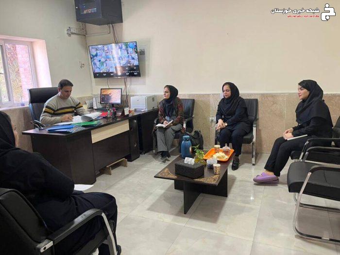 بازدید مدیر بهزیستی  اهوازاز مرکز دولتی نگهداری از دختران آسیب دیده اجتماعی