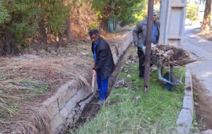 عملیات لایروبی کانال ها و بارگیری نخاله های منطقه بی بیان کوی شهید خوش اخلاق و پشت دانشگاه پیام نور سابق عملیات لایروبی کانال ها و بارگیری نخاله های منطقه بی بیان کوی شهید خوش اخلاق و پشت دانشگاه پیام نور سابق