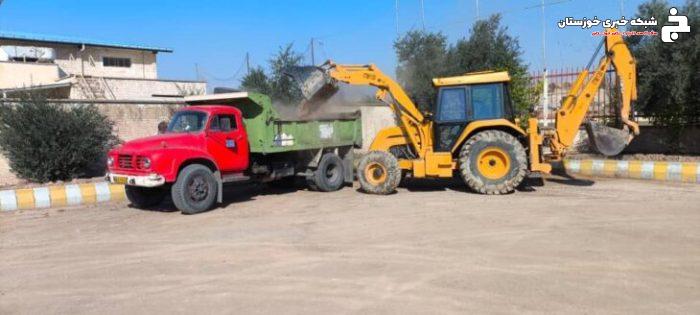 اجرای عملیات پاکسازی معابر و لایروبی کانال ها به همت معاونت خدمات شهری شهرداری مسجدسلیمان اجرای عملیات پاکسازی معابر و لایروبی کانال ها به همت معاونت خدمات شهری شهرداری مسجدسلیمان