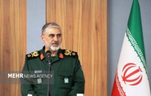 ارتش و سپاه همچون دوران دفاع مقدس، متحد و آماده فداکاری هستند