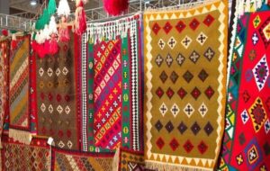 ایذه در آستانه ثبت به عنوان شهر ملی گلیم