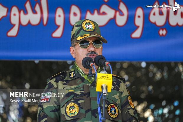 وحدت ارتش و سپاه دل دوستان را گرم و دشمنان را می‌لرزاند