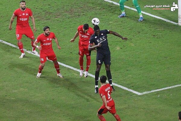 چشمک جام قهرمانی در بازی معوقه لیگ برتر؛سد فولادی مقابل تراکتور