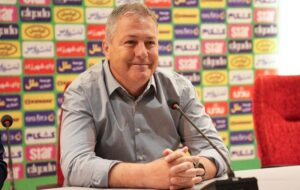 بهترین تیم فصل بودیم و بدون فراز و نشیب قهرمان شدیم