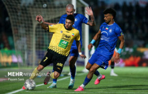 پرسپولیس با استقلال به دنبال جایگاه سپاهان؛ هیچ جذابیت دیگری نیست! پرسپولیس با استقلال به دنبال جایگاه سپاهان؛ هیچ جذابیت دیگری نیست!