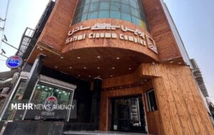 بلیت سینما ساحل اهواز یک هفته نیم‌بها شد