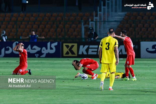 همان «بی‌هیجان» و «پرحاشیه» که انتظارش می‌رفت/ یک غریبه در صدرنشین!