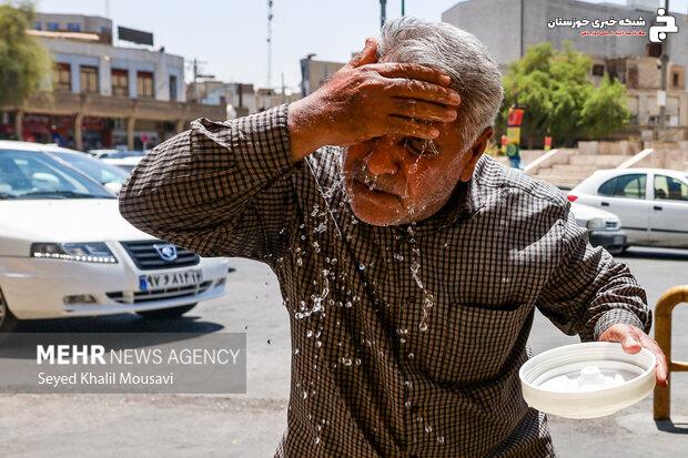 گرما همچنان در خوزستان حاکم است گرما همچنان در خوزستان حاکم است