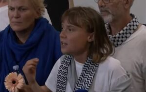 گرتا تونبرگ، فعال محیطزیستی بین المللی و حامی حقوق مردم فلسطین آزاد شد گرتا تونبرگ، فعال محیطزیستی بین المللی و حامی حقوق مردم فلسطین آزاد شد