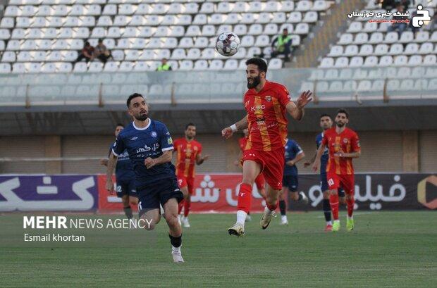 فولاد و پیکان؛ تقابل تیم‌هایی با خاطرات دور از پیروزی