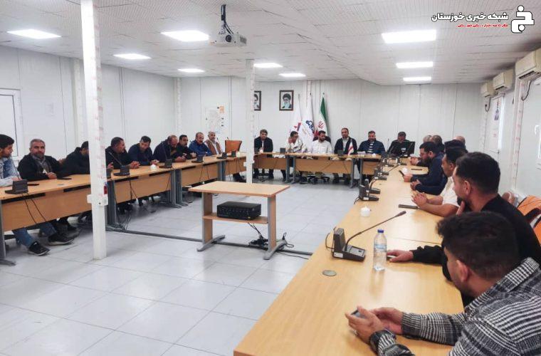 گرامیداشت روز حمل و نقل و رانندگان در سایت طرح آزادگان جنوبی با تقدیر از تلاش‌های متعهدانه کارکنان برگزار شد