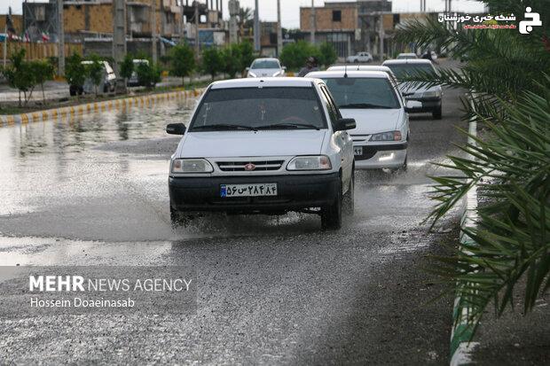 هندیجان با ۴۱.۷ میلیمتر رکورددار بارش ۳ روزه خوزستان شد هندیجان با ۴۱.۷ میلیمتر رکورددار بارش ۳ روزه خوزستان شد