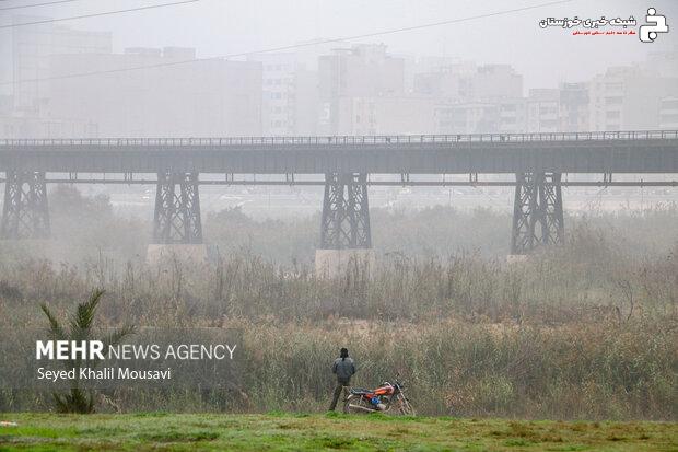 هوای ۱۶ شهر خوزستان در وضعیت قرمز و نارنجی هوای ۱۶ شهر خوزستان در وضعیت قرمز و نارنجی